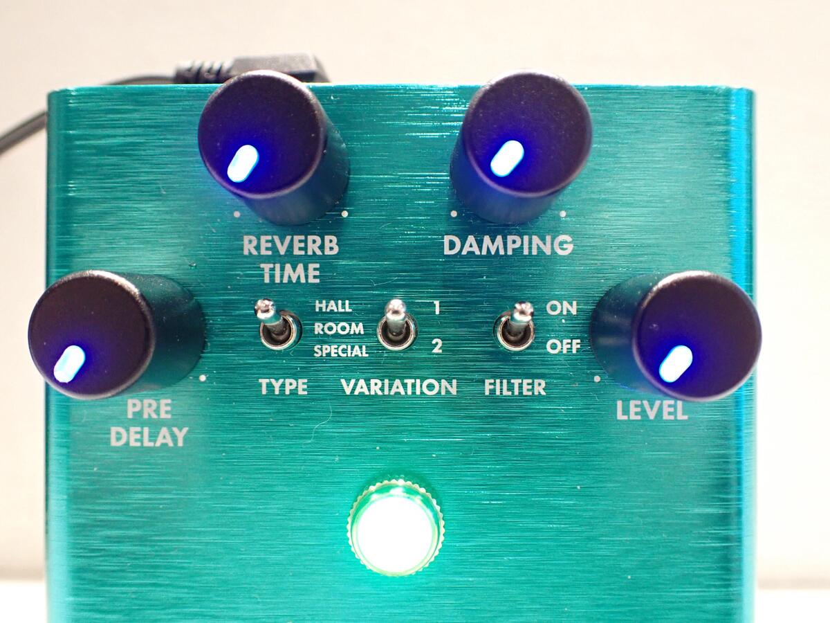 【送料込み!】Fender MARINE LAYER REVERB