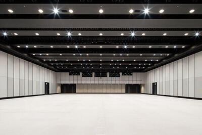 hall_hikarie1.jpg