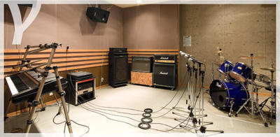 Studio wave 02.jpg