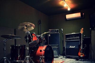 IFFstudio01.jpg