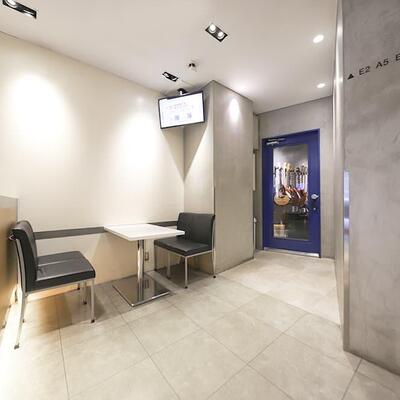 渋谷1号店｜1F ロビー 2