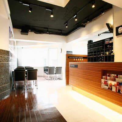 三軒茶屋 フロント