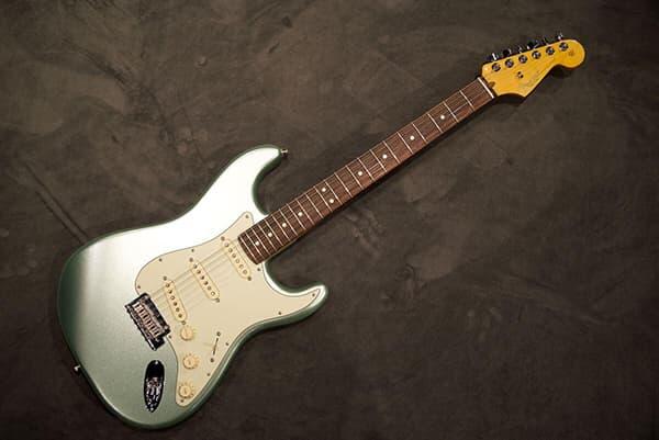 230213_nakano_fender_top.jpg