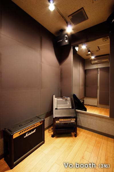 jiyu-gaoka_vocalbooth.jpg