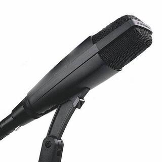 SENNHEISER MD421