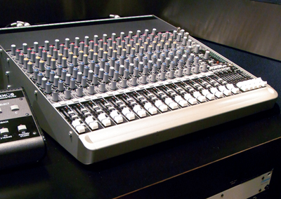 16ch_mixer.jpg