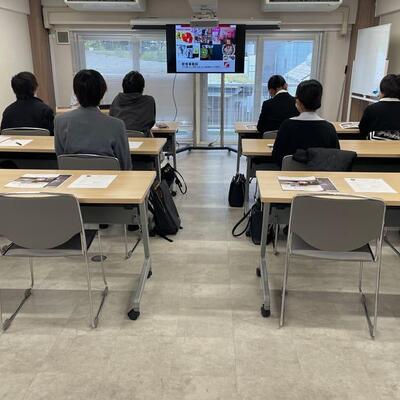 ６月ブログサムネ.jpg