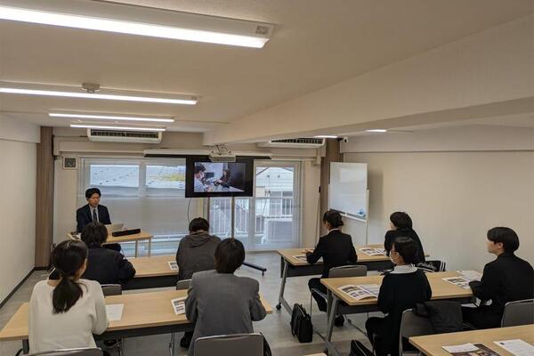 ６月ブログ記事用.jpg