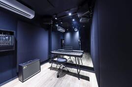 2610_ochanomizu_booth3-1.jpg