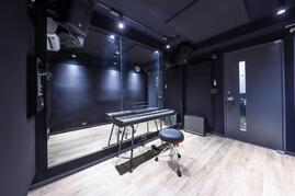 2610_ochanomizu_booth4-1.jpg