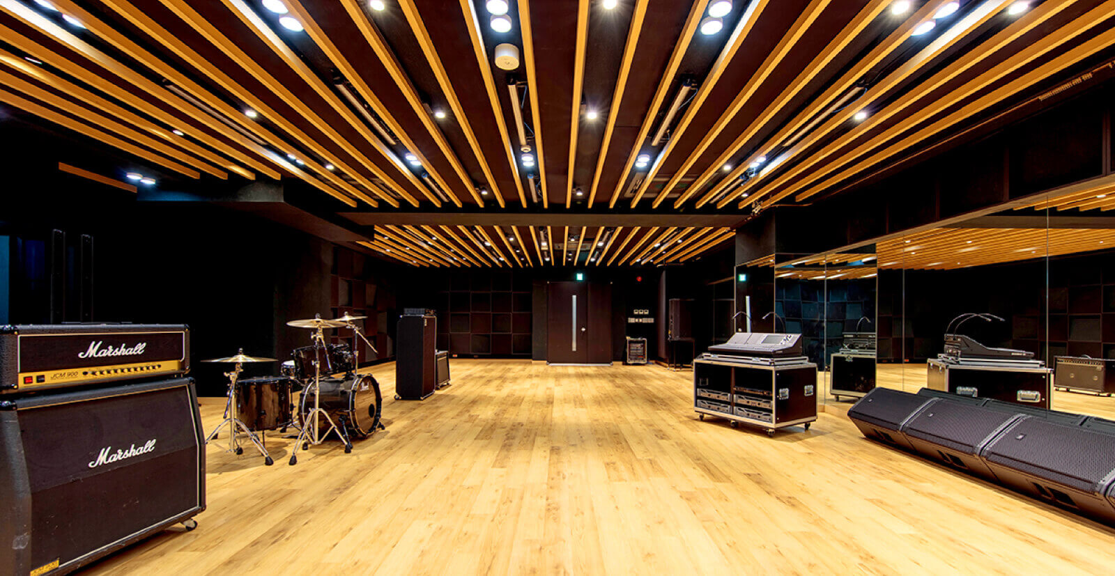 STUDIO NOAH main2